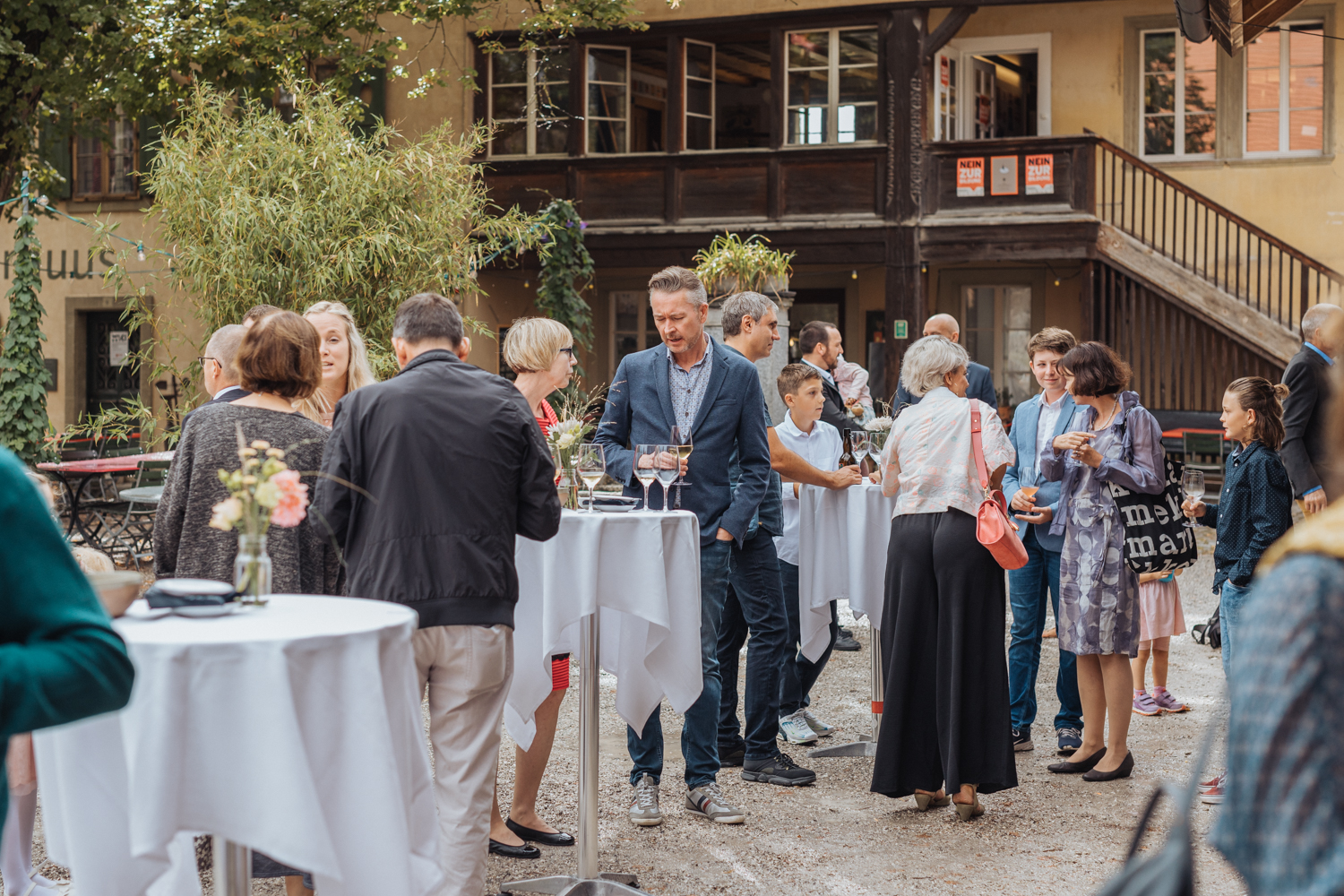 Hochzeit Rossstall Köniz Apero